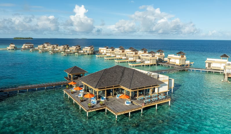 Angsana Velavaru_Azzurro Restaurant_Exterior_Aerial_2